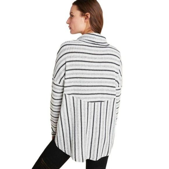 Anthropologie Pippa Hacci Turtleneck - Picture 5 of 5